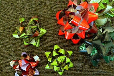 recycled-bow Recycled Newspaper Bow