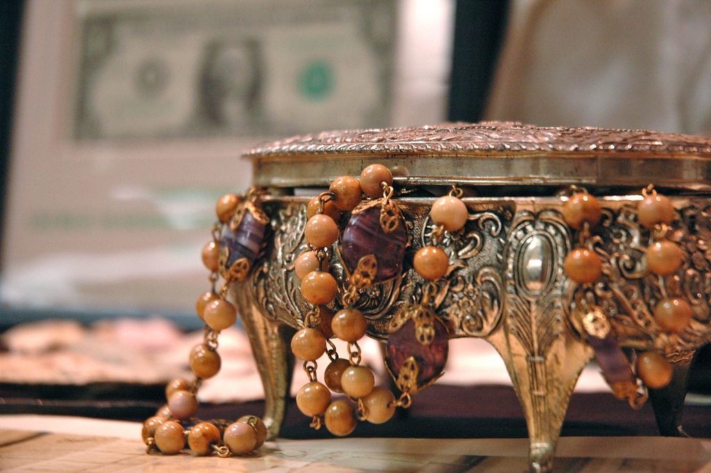 Unclaimed Property A Jewelry Box