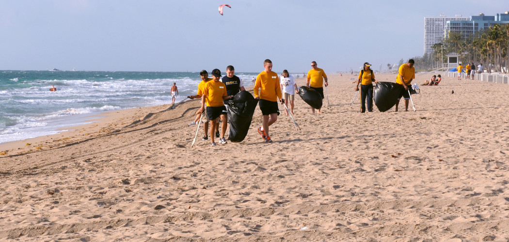 Earth Day: Beach Cleanup