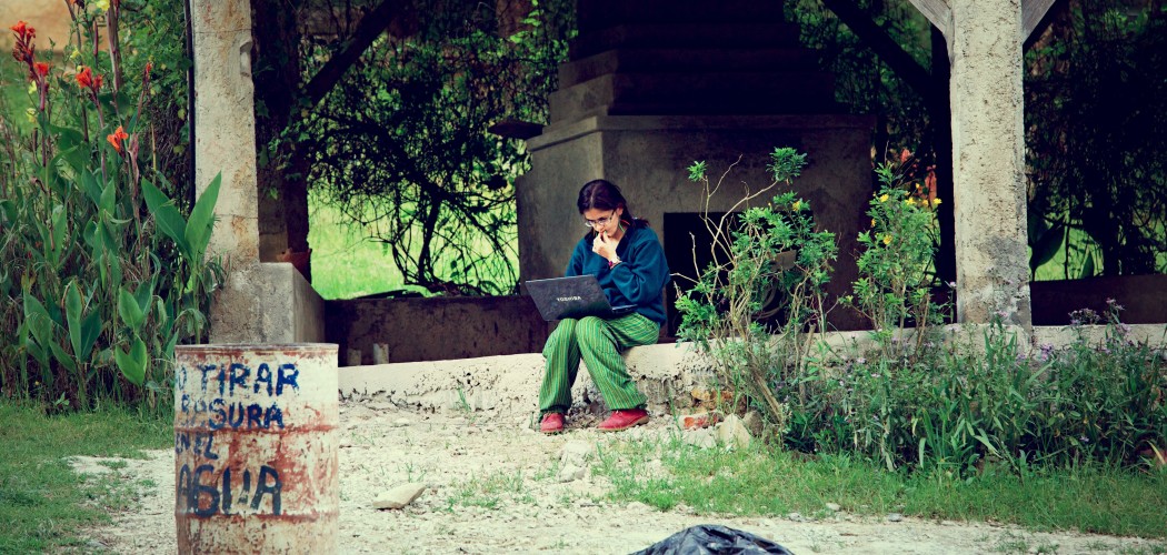 Women at Work by richard evea (CC BY-SA 2.0)