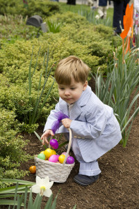 Easter Egg Hunt at Government House by MDGovpics (CC BY 2.0)